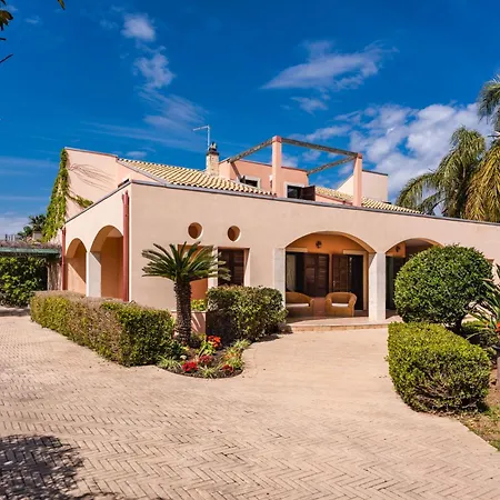 Arenella Con Piscina Вилла *