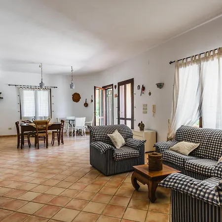 Arenella Con Piscina Сиракузы