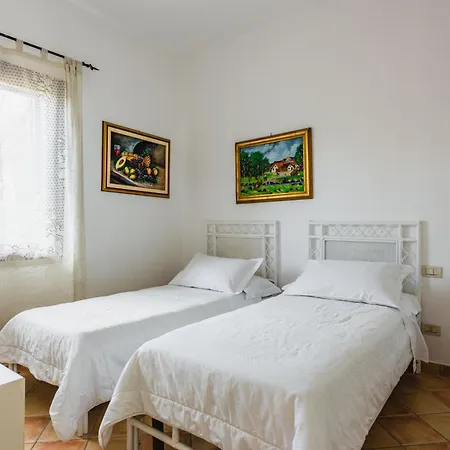Arenella Con Piscina Вилла Сиракузы